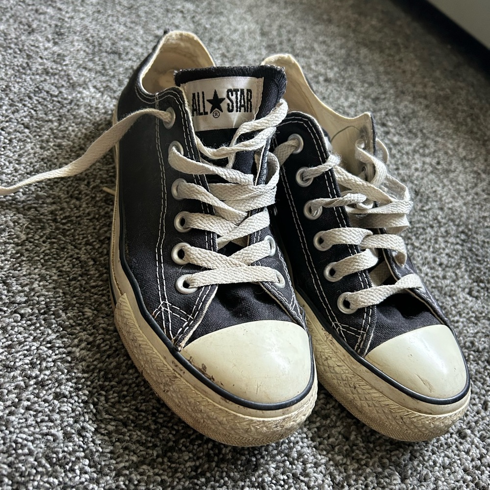Converse all star low tops